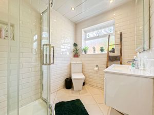 Photo 7- click for photo gallery